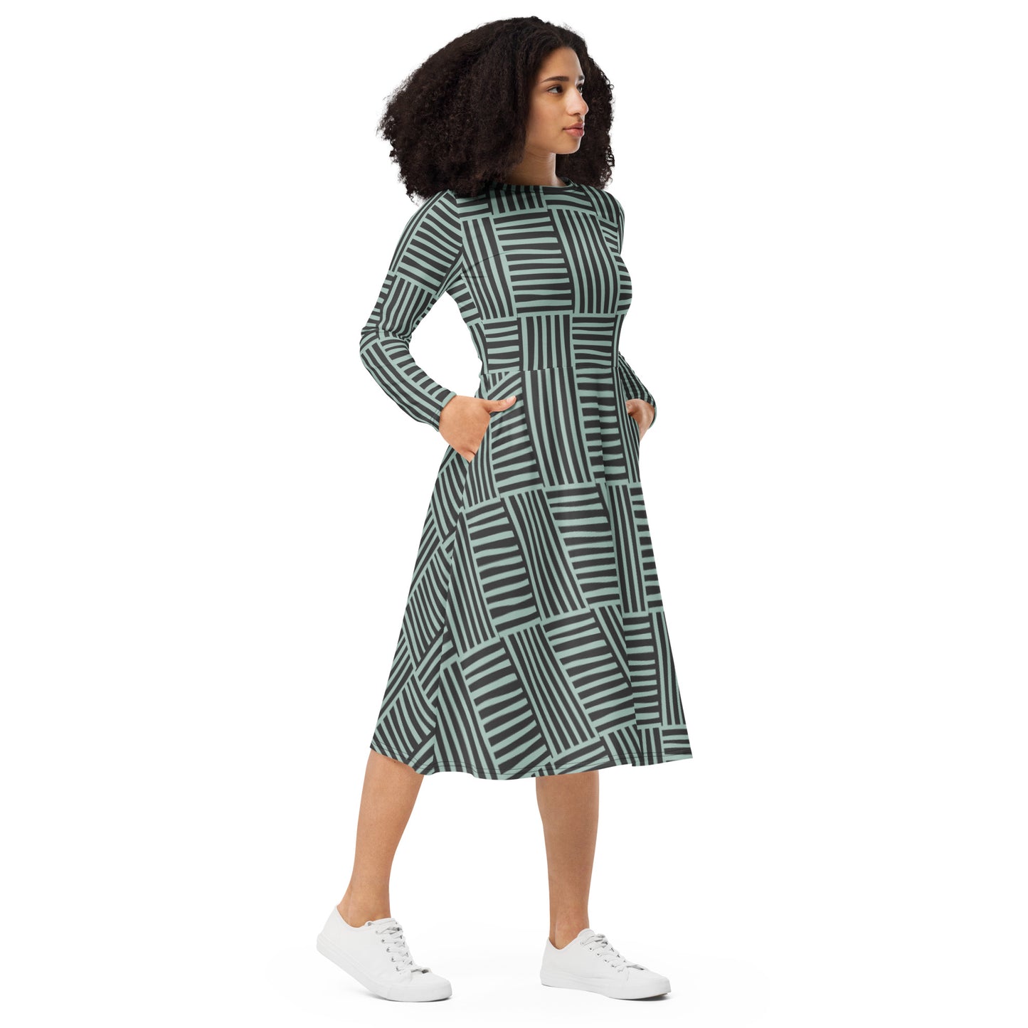 Sexy and Fun Long Sleeve Midi Dress